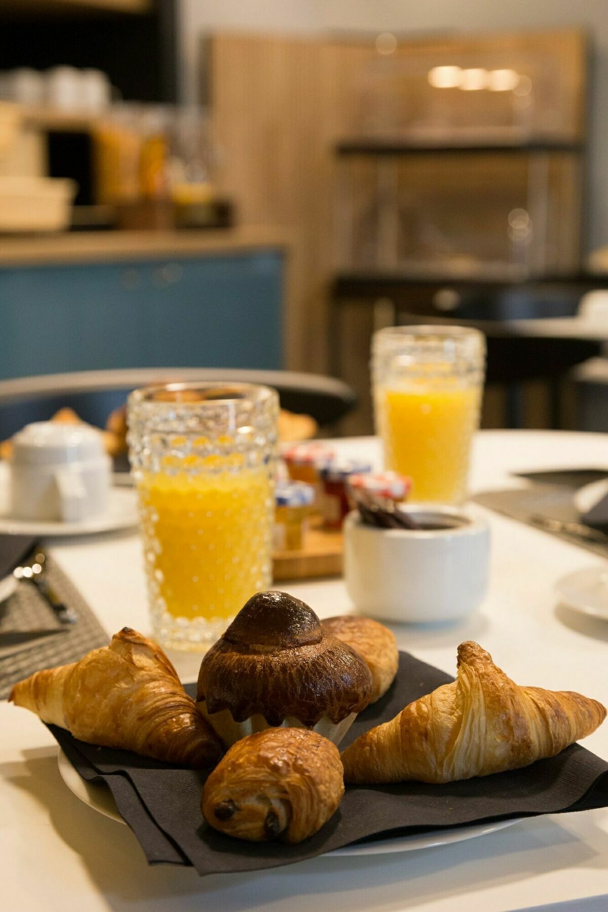 The Originals Boutique, Hotel Des Sources, Nevers Nord Pougues-les-Eaux Exteriör bild